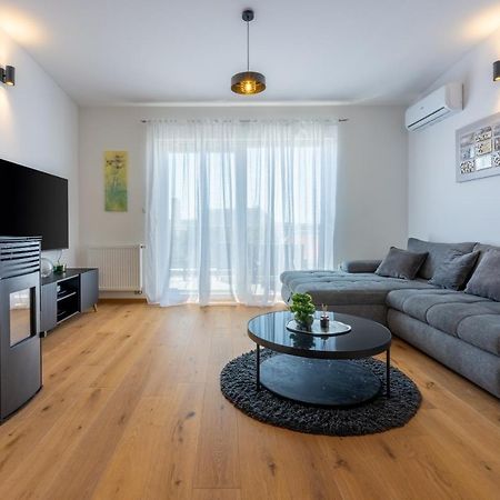 Apartments Marta Цриквеница Экстерьер фото