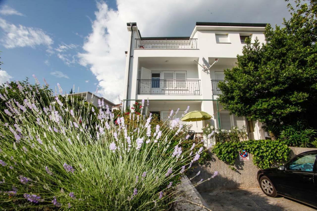 Apartments Marta Цриквеница Экстерьер фото